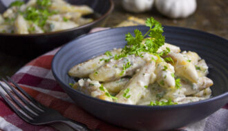 Schnupfnudeln in Knoblauch-Petersilien-Sauce | Toastenstein