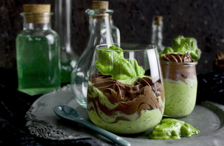 Waldmeister-Schoko-Dessert mit Joghurt | Toastenstein