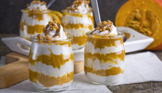 Kürbis-Mango-Becher - Herbstdessert! | Toastenstein