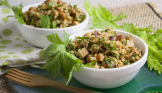 Selleriegrün-Bulgur-Salat - Zero Waste!