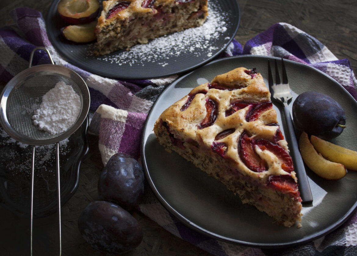 Saftiger Pflaumen-Pumpernickel-Kuchen