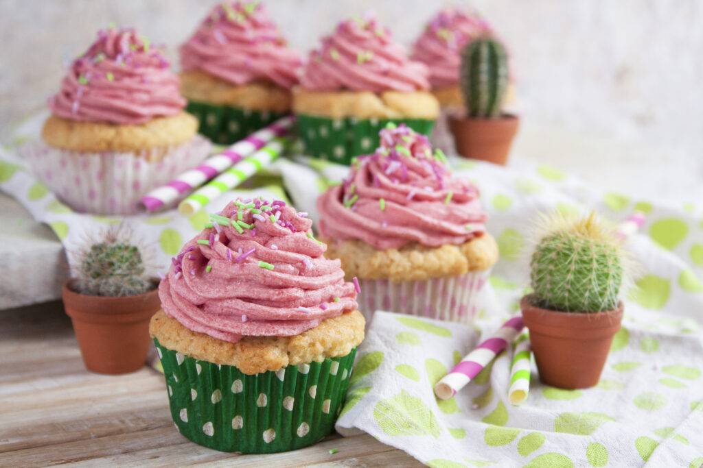 Kaktusfeigen-Cupcakes mit Zitrone