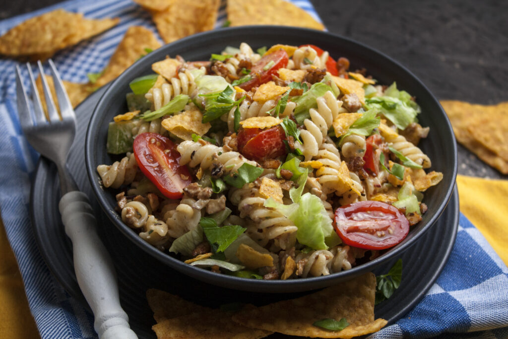 Würziger Nacho-Pasta-Salat | Toastenstein.com