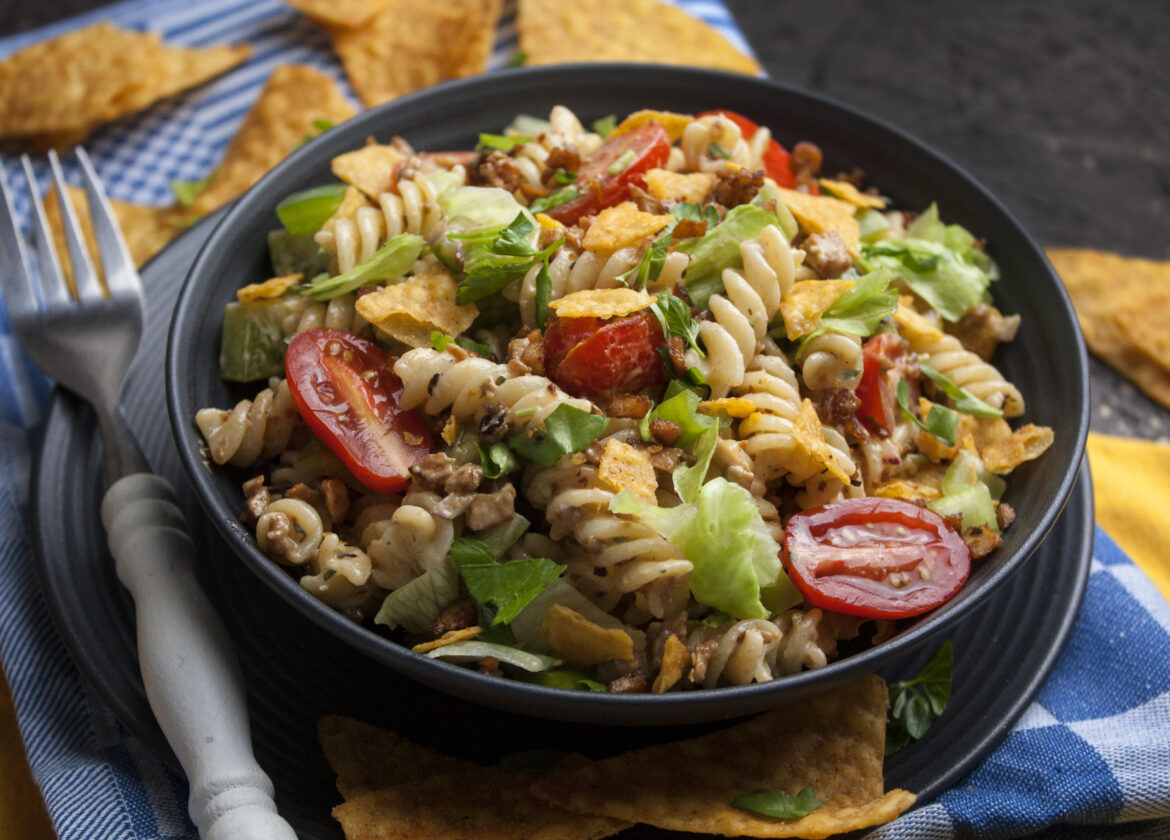 Würziger Nacho-Pasta-Salat