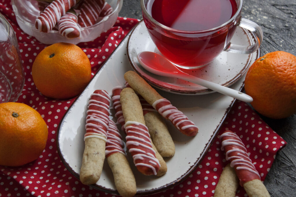 Knusprige Glühwein-Stäbchen - Weihnachtsbäckerei