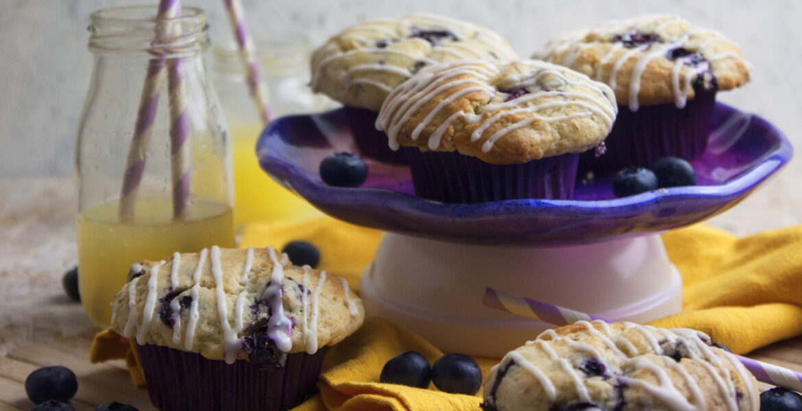 Blaubeer-Zitronen-Muffins mit Lavendel