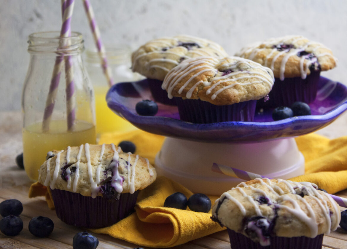 Blaubeer-Zitronen-Muffins mit Lavendel