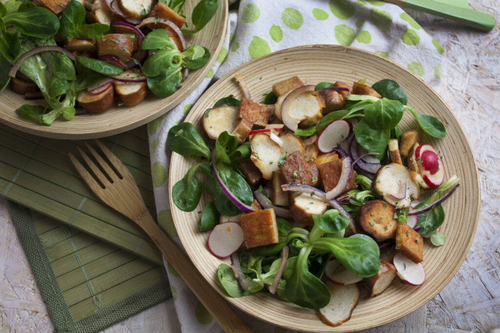 Frischer Brezel-Salat mit Tofu | Toastenstein