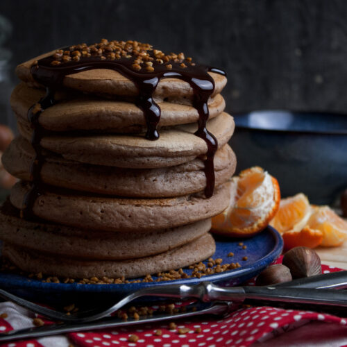 Weihnachtliche Haselnuss-Lebkuchen-Pancakes - Toastenstein.com