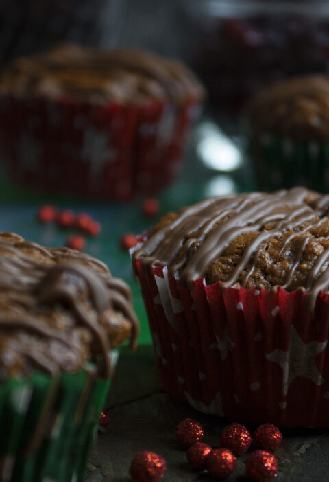 Schnelle Früchtekuchen-Muffins zu Weihnachten