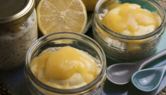 Zitronen-Cheesecake-Overnight Oats