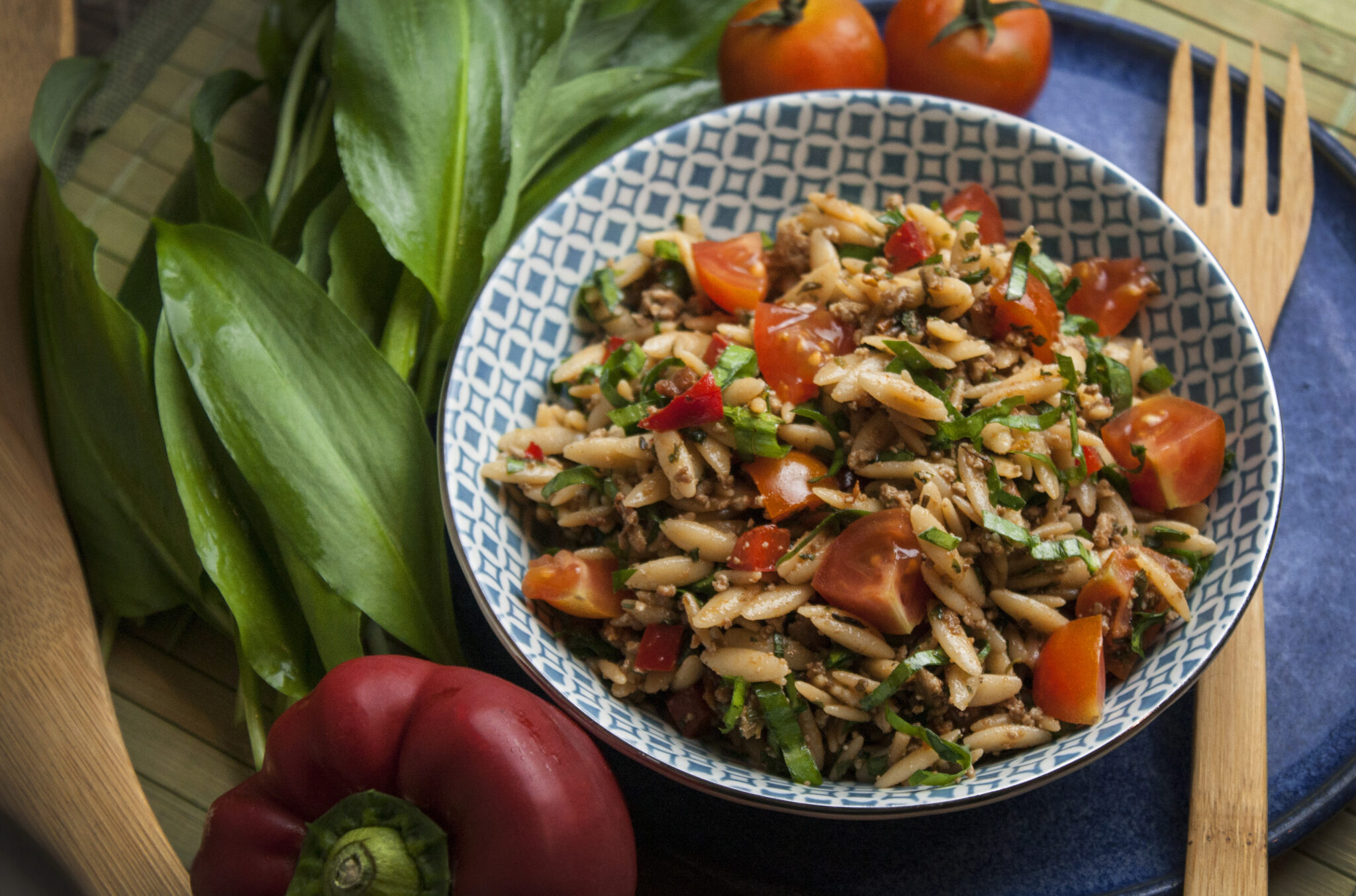 Bärlauch-Risoni-Salat mit Tomaten - Toastenstein.com