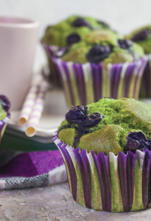 Süße Spinat-Blaubeer-Muffins