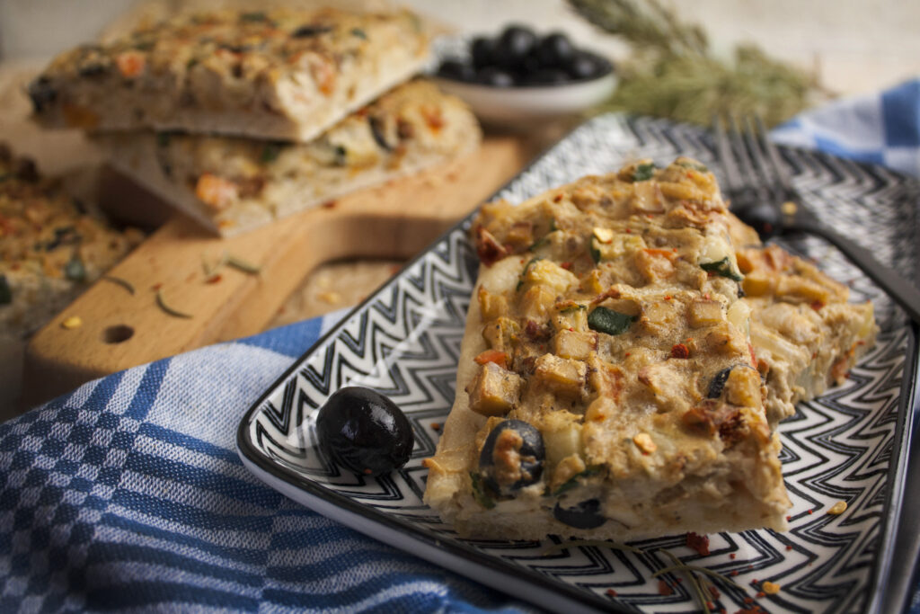 Mediterraner Zwiebel-Gemüse-Kuchen